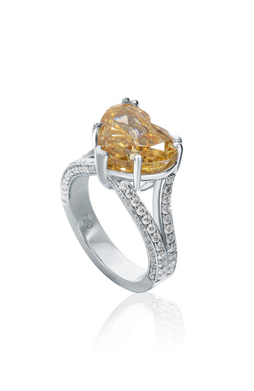 Golden Heart Halo Ring